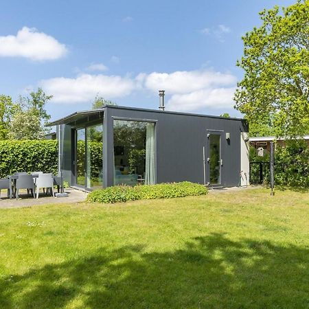 Beautiful Holiday Home With Spacious Garden Sint Maartensvlotbrug المظهر الخارجي الصورة