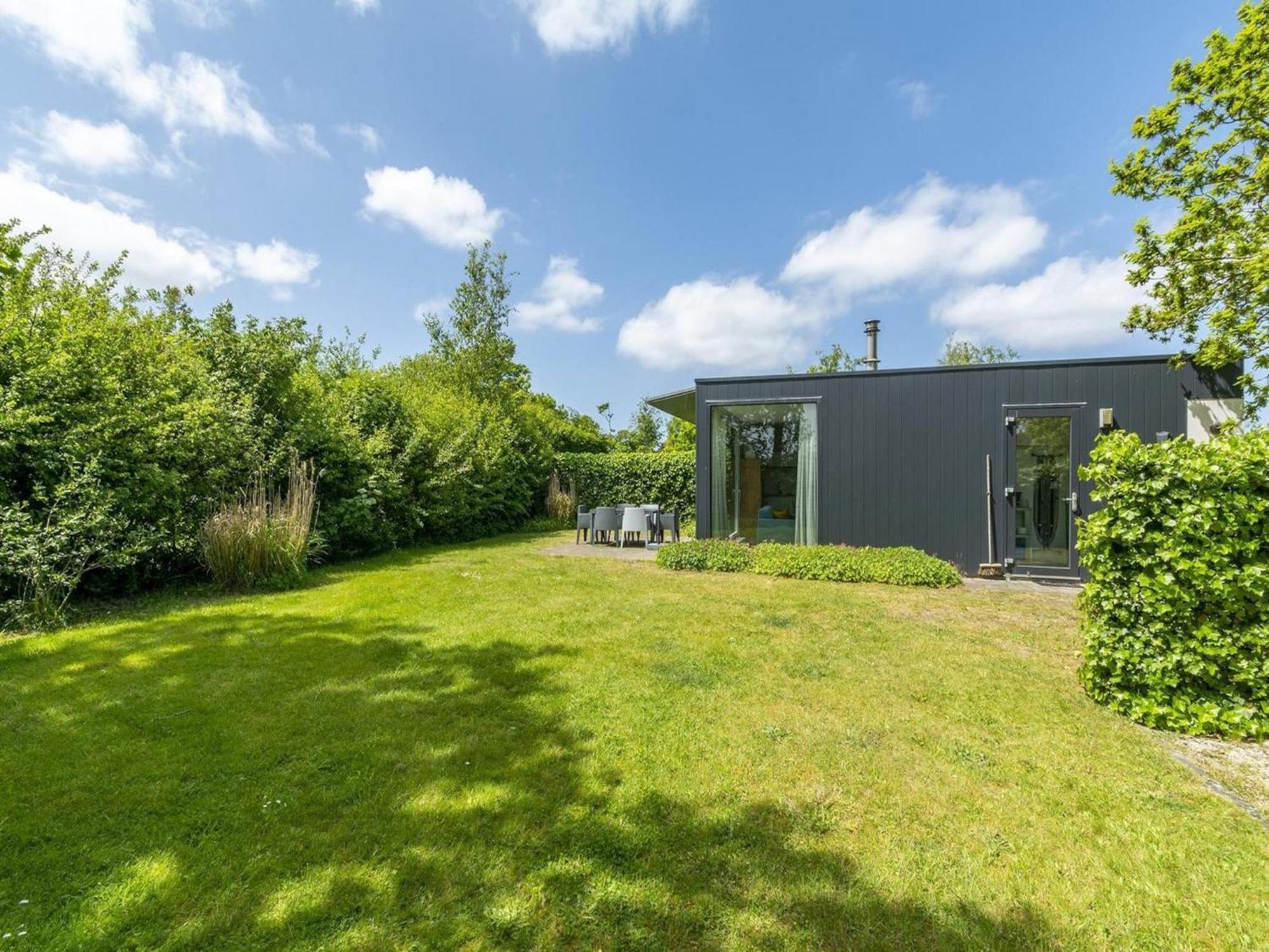 Beautiful Holiday Home With Spacious Garden Sint Maartensvlotbrug المظهر الخارجي الصورة
